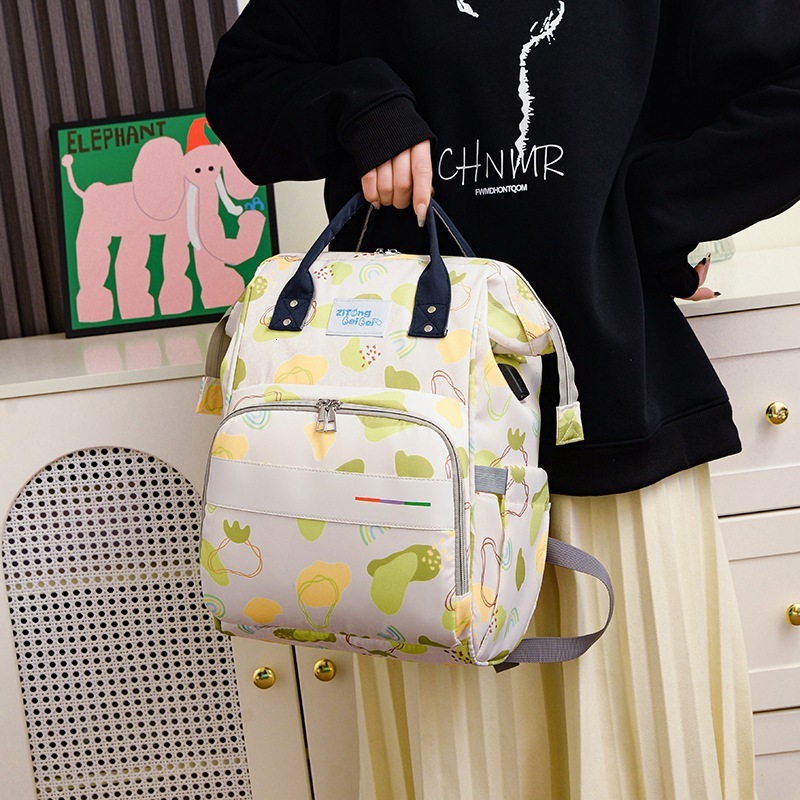 Fashion designer mommy bag mommy baby backpack large capacity new handheld single shoulder multi-functional bag for pregnant women going out
