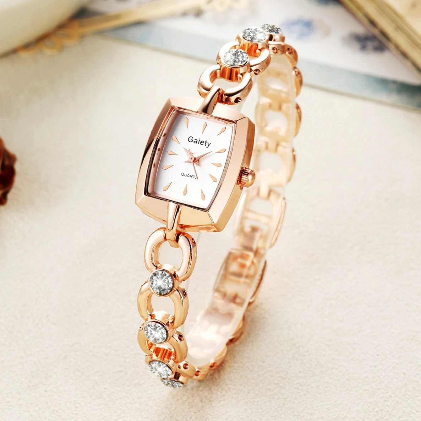 Elegant Ladies Luxurious and Minimalist Rhinestone Element Str Quartz Suitable for Daily Clothing MatchingXJ251021