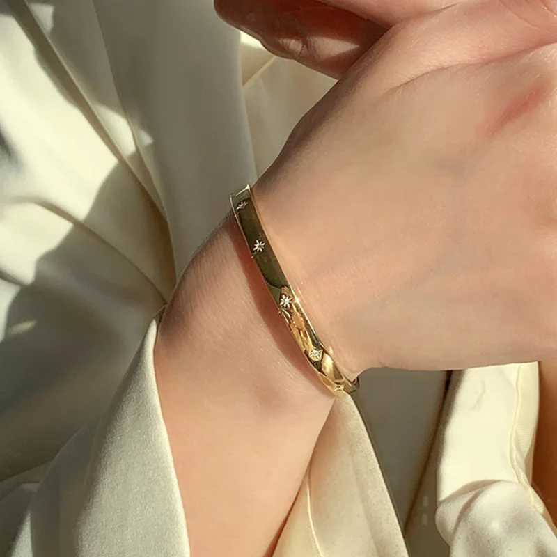 Foxanry Minimalist Silver Color Zircons Bracelet for Women Couples Trendy Classic Elegant Geometric Handmade Party Jewelry Gifts J251021