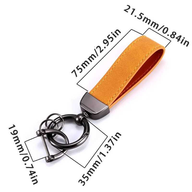 Unisex Leather Keychain for Women Men Luxury Key Chains Rings Solid Color Buckle Key Holder Waist Wallet KeyChains Keyring W251021