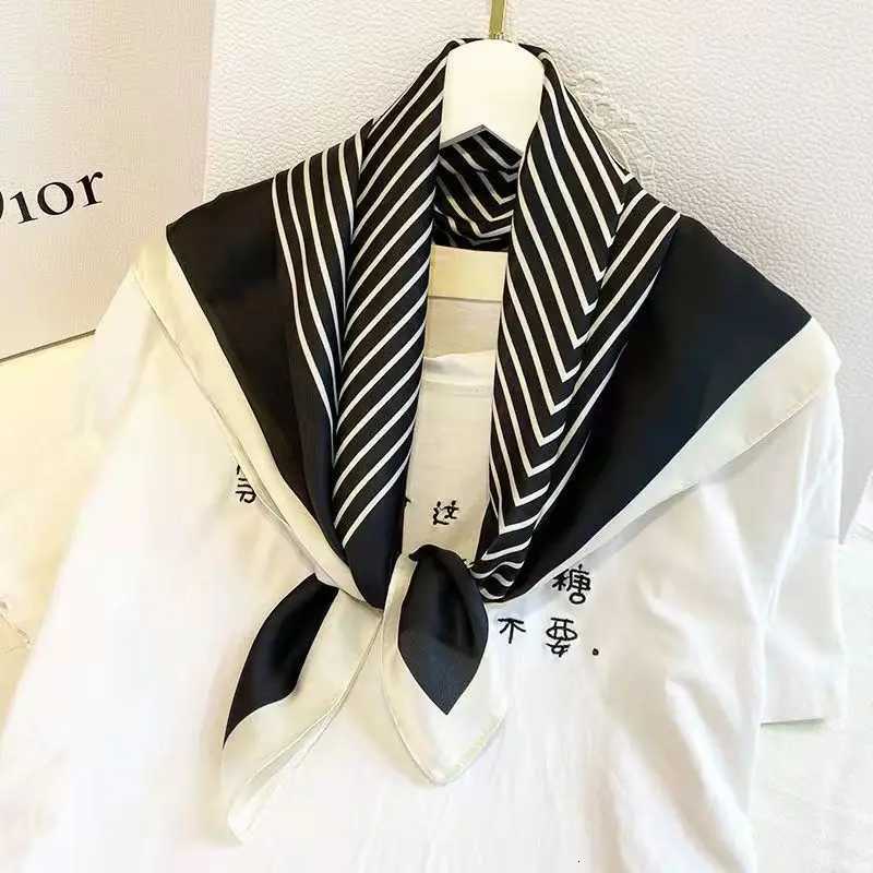 New Fashion Zebra Printed Square Scarf Soft Satin Thin Smooth Neck Scarf 7070cm Vintage Style Sunscreen Headscarf For Women W251021