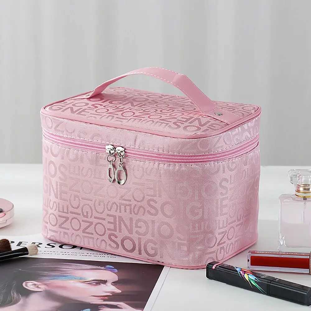 Storage Organizer Makeup Bag Convenient Large Capacity Makeup Accessory Cosmetic Pouch Waterproof Travel Cosmetic Bag HomeW251021
