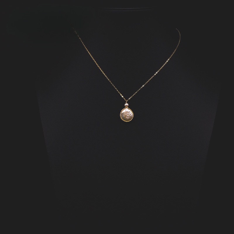 Designer necklace Natural freshwater pearl necklace, women's collarbone chain fashionable luxurious Baroque pearl pendant accessories trendy Luxu