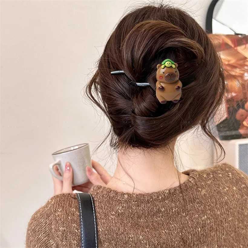 Cartoon Cute Kapibala Hairpin Hair Clips Crab Twist Fashion Lovely Capybara Hair Claw Hairgrip Hair Accessories Headwear GiftsW254021
