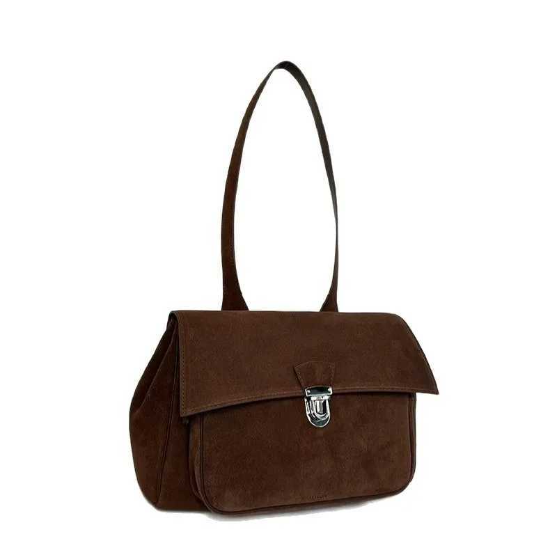 2025 New Early Autumn Trend Matte Leather Briefcase Wens Bag Fiable Versatile Single Shoder Oblique Span Bag Y251021