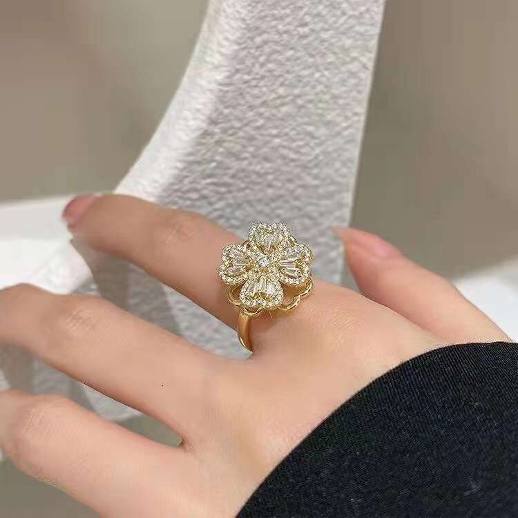 Hot-Selling Women's Unique Four-Leaf Flower Rotating Four Hearts gold silver Open Ring