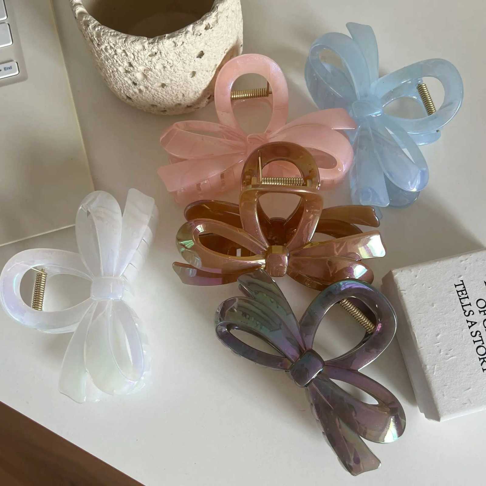 Wholesale Ins Hot Sale Fashion Geometry Bowknot Hollow Hair Clip Simple Jelly Colorful Plastic Shark Clip Hair AccessoriesW254021