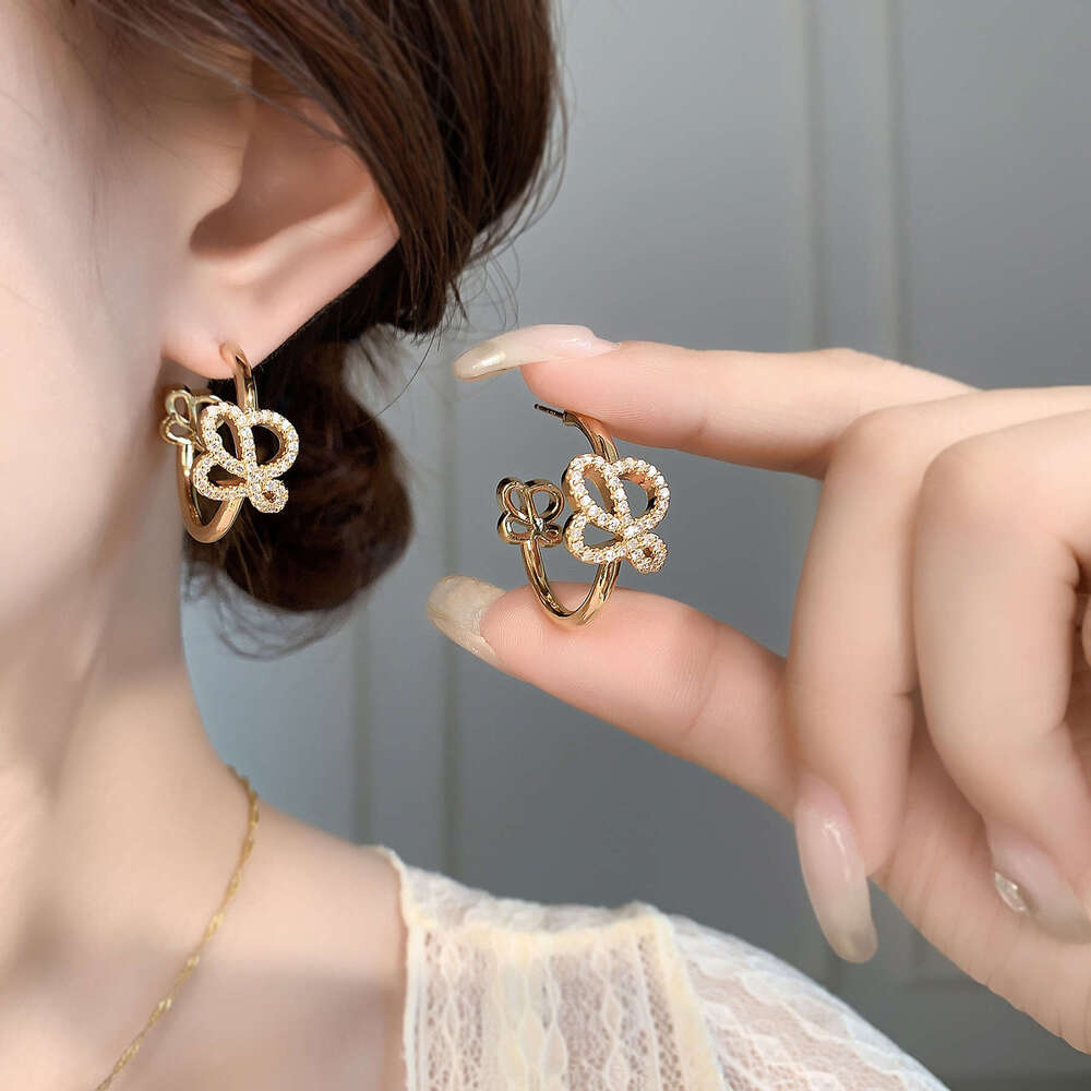 Luojia New Style Hollow Full Dia Letter Earrings Women's Ear Jewelry Brass Accessories