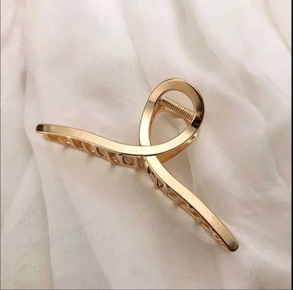 Gold Color Hollow Geometric Hair Clips Metal Hair Claw Cross Hairclip Headband Hairpin Hair Crab Women Hair Fashion AccessoriesW254021
