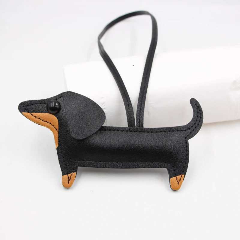 New Dachshund Leather Pu Luggage Pendant Cute Puppy Backpack Key Chains for Women W251021