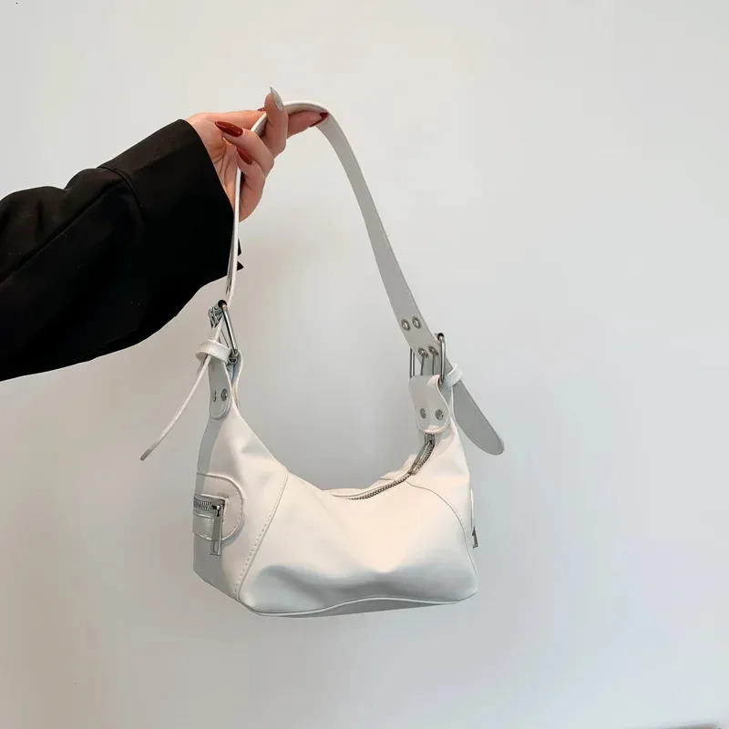 womens armpit bag retro shoulder bag leather zipper handbag 251015