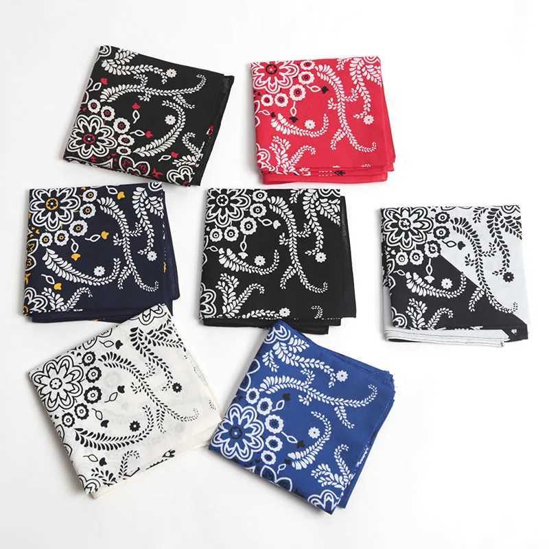 Hip Hop Kerchief Bohemian Print Bandana Paisley Pattern Headbands Outdoor Unisex Headband Wrist Wraps Face Mask Handkerchief W251021