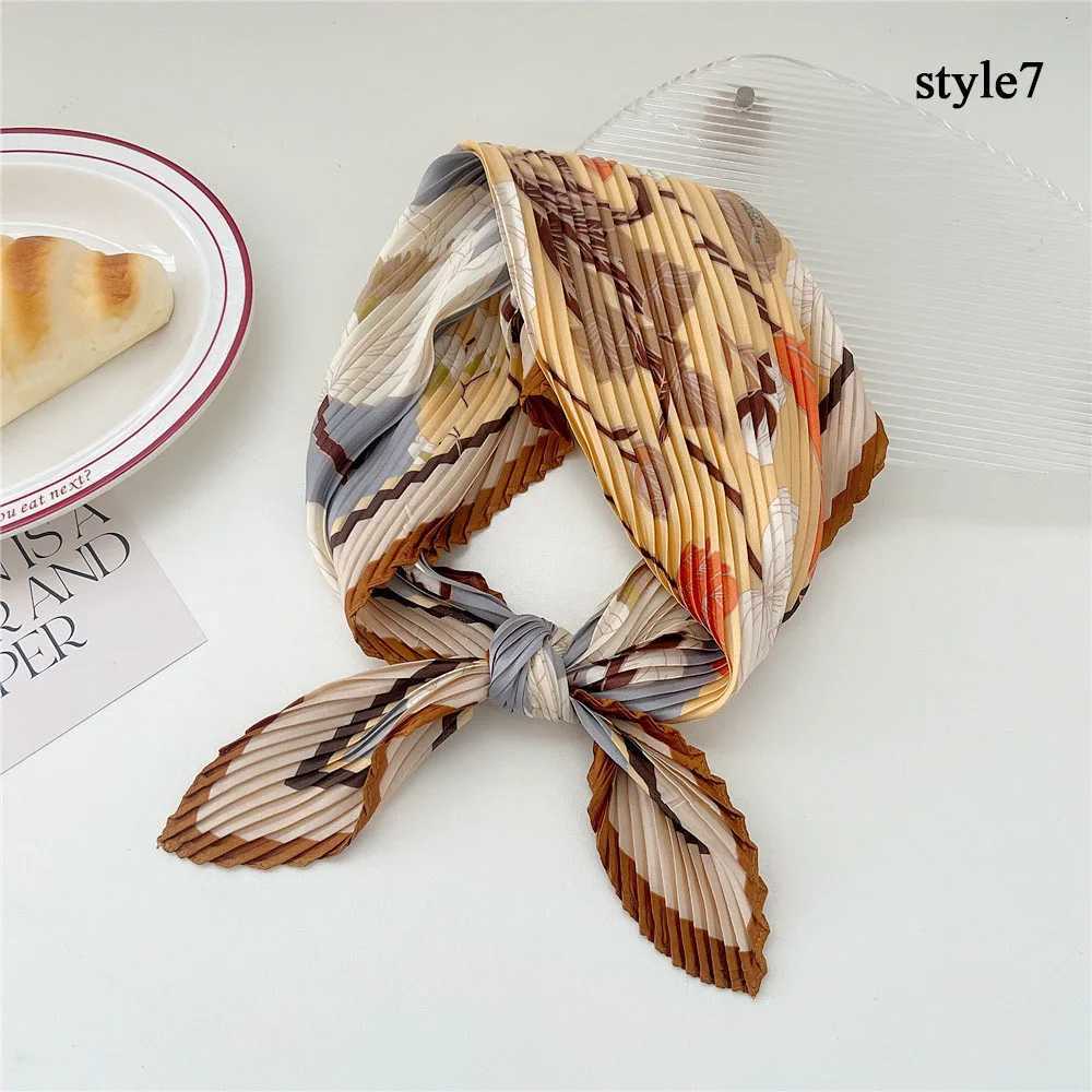Silk Scarf Wen Luxury Ladies Small Scarf Whosa Scarves wraps Pated Chiffon Hijabs Satin Hijabe Fme BandaW251021