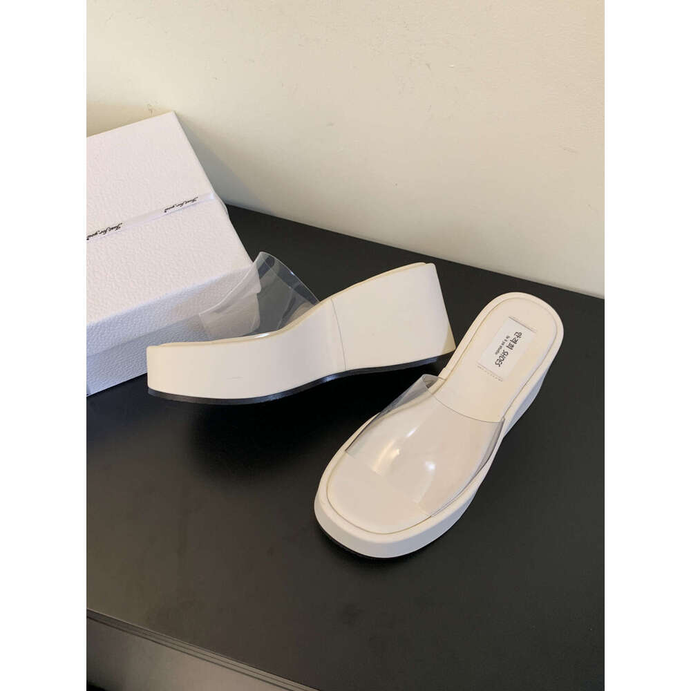 2025 Designer Shoe Summer New Fashion Thick-Soled High Heel Wedge Transparent One-Strap Sandals Slippers for Women