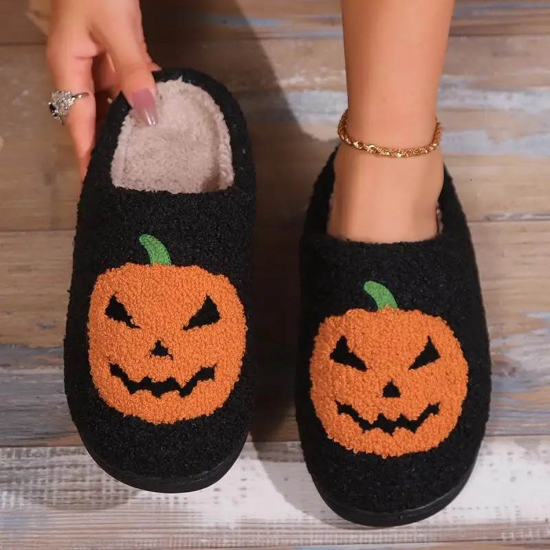 Cotton Fluffy Slippers Home Cartoon Pumpkin Platform Plush Slides Couple 2025 Funny Halloween Casual Shoes Women Indoor 251021