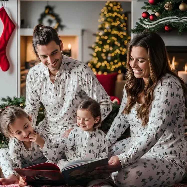 New Years Costumes Mom Dad Kids Matching Christmas Pajamas Set Allover Print Soft Loose Sleepwear Xmas Family Look Holiday Wear L2510210Q28