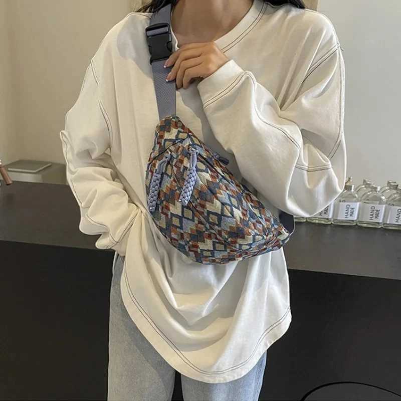 Bohemia Corduroy Belt Bags for Women Fashion Fanny Pack Female Banana Waist Bag Hip Purse Shoulder Crossbody Chest Bag Pocket Z251021