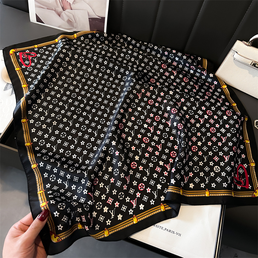 hot Free delivery designer Scarves Color blocking scarves and lightweight designs for daily minimalist commuting