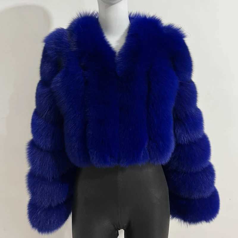 2023 New Short Style Real Fox Fur Coat Winter Woman Natural Warm Fashion Luxury1 Y251105