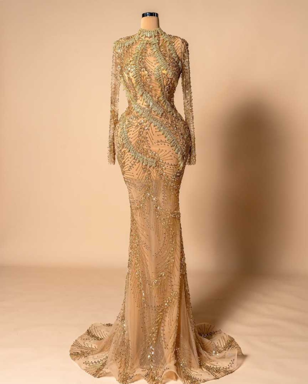 Sparkling Evening Dresses High Neck Long Sleeve Beaded Crystals Bride Gown Robe Soiree Customized Vestidos De Noche