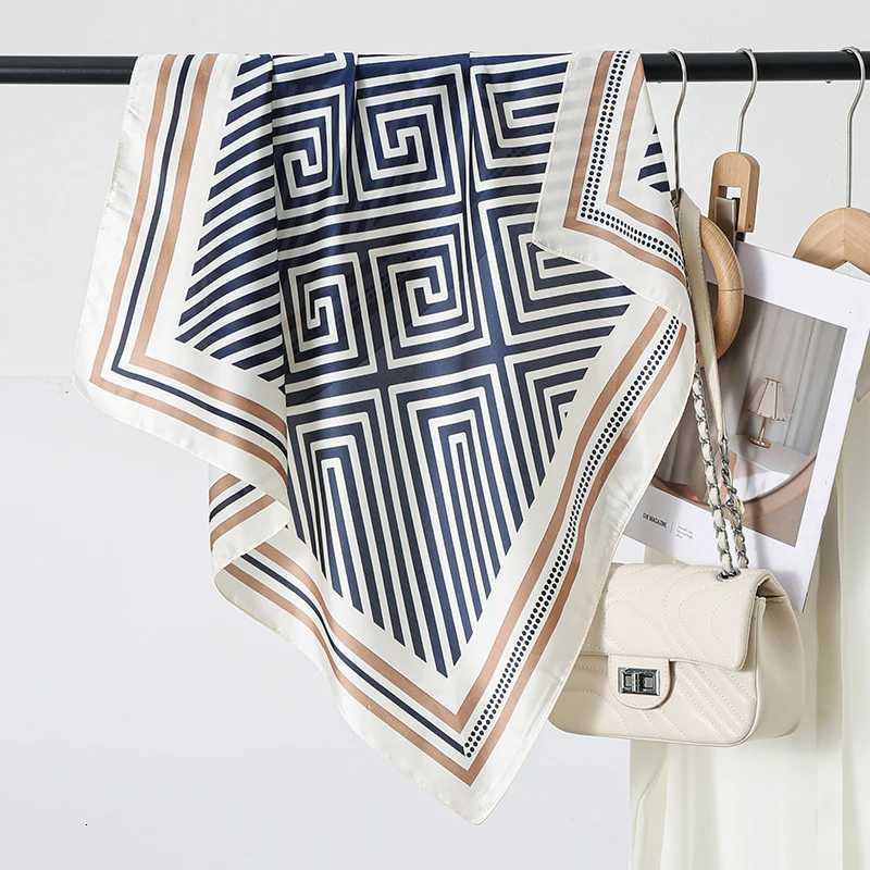 70cm Silk Square Scarf Wen Fashion Luxury Brand Satin Neck Tie Fa Hair Bandana kerchi Shawl Wrap Hijab EcharpeW251021