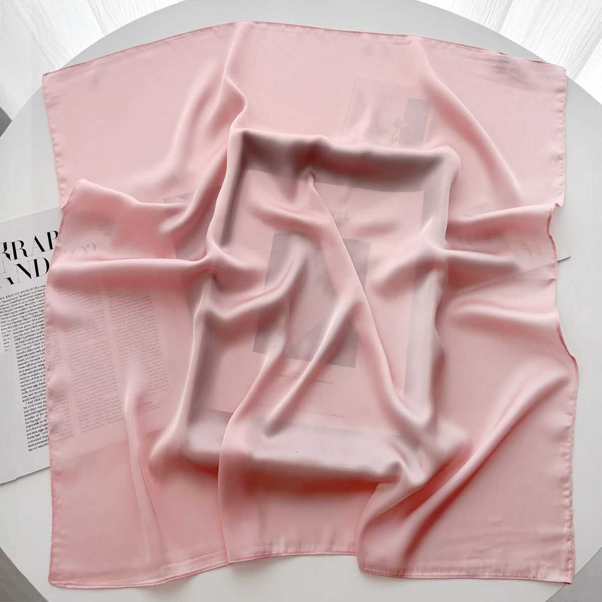 Luxury Print Square Scarf Wen Fashion Satin Bandana Lady Shawl and Wrap band Scarves Hair Band Neckerchi HijabW251021