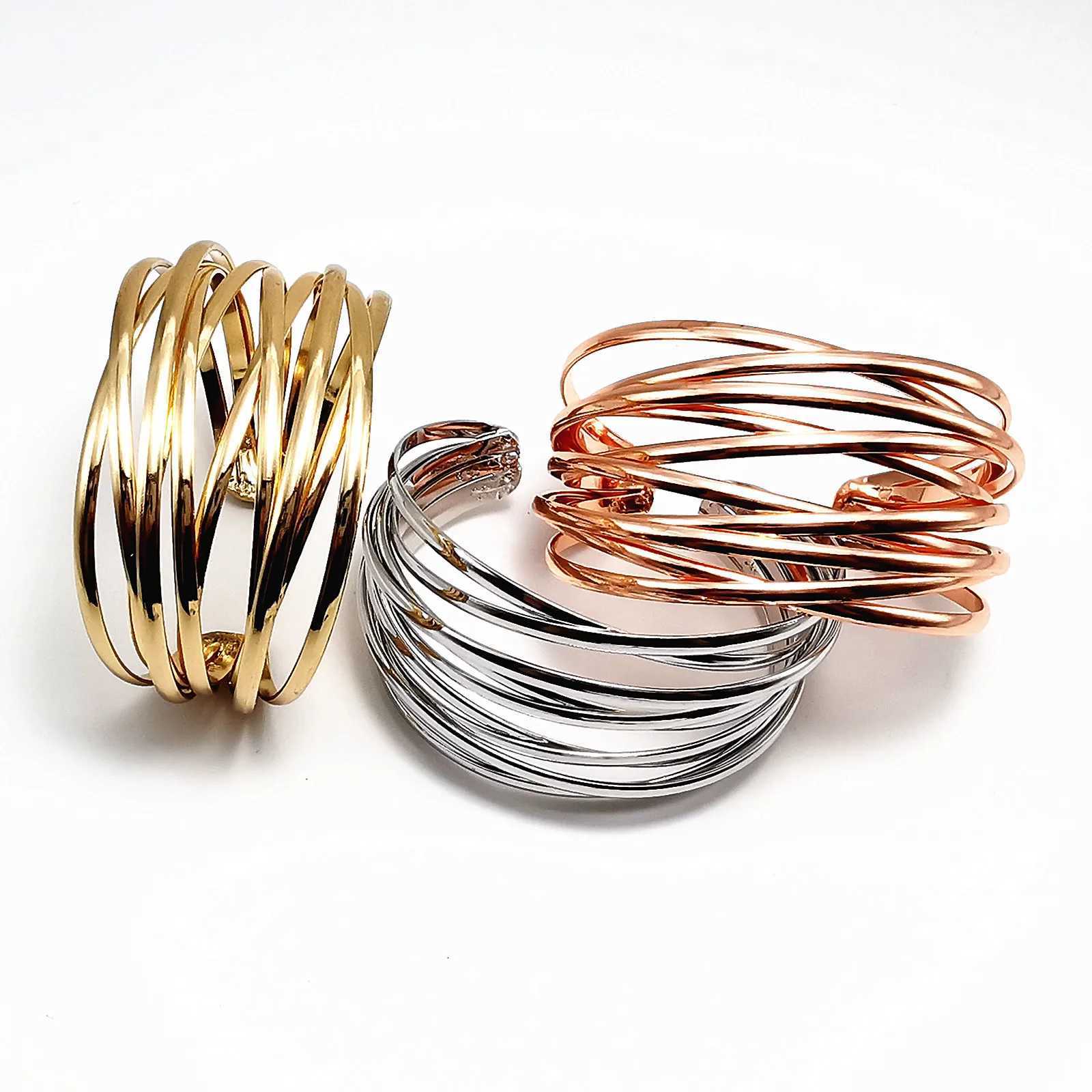 Fashion Alloy Round Chain Charms Cuff Bracelet For Women Female GoldSilver Color Bracelets Jewelry J251021