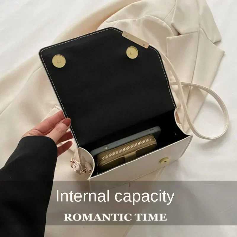 2025 New Fashion Shoulder Bag Plaid PU Leather Ladies Square Handbags Brand Designer Small Black Crossbody Bags for WomenXJ251021