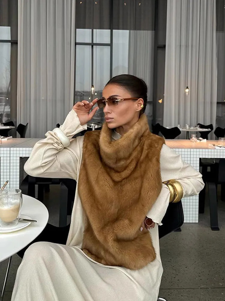 Brown Sleeveless Faux Fur Vest Casual Womens Sleeveless High Collar Loose Waistcoat Lady Daily Chic Highstreet Vests 251021