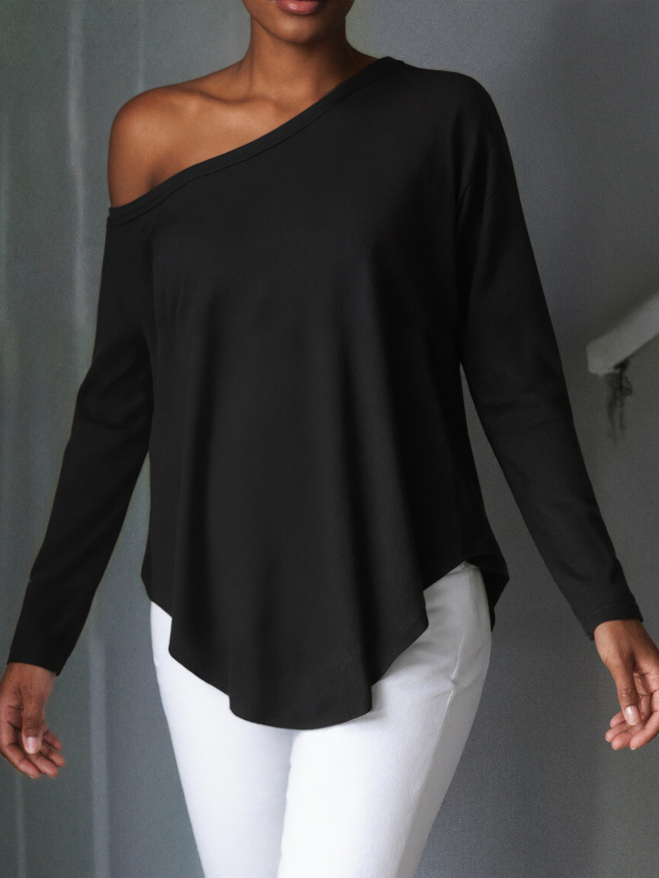 Women's Autumn & Winter Off-Shoulder Solid Color Long Sleeve Top, Milk Silk Fashion Commute Versatile Home & Office BlouseCF55084