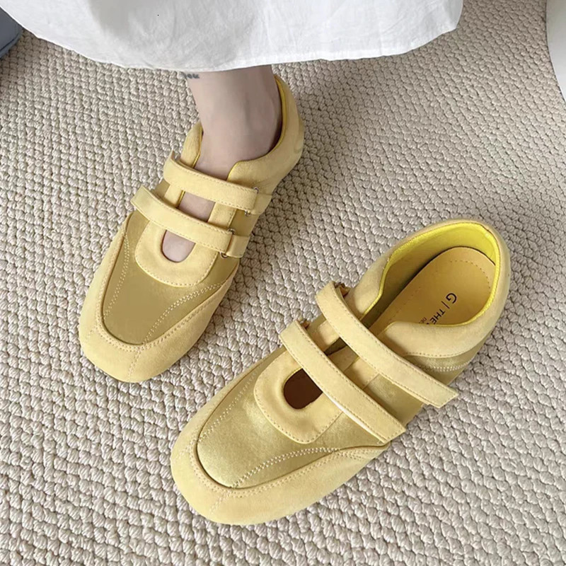 Flats Womens Sports Shoes Fashion Sneakers Casual Shallow Loafers Shoes Walking Ballet Shoes Trend Cozy Zapatillas De Mujer 251021