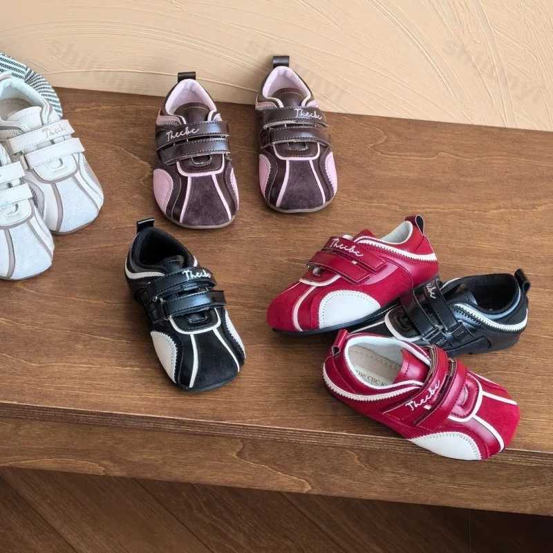 Girls Casual Sports Shoes 2025 Autumn Comfortable Anti Slip Outdoor Children Walking Shoes Toddler Ballet Retro Princess Shoes C251021