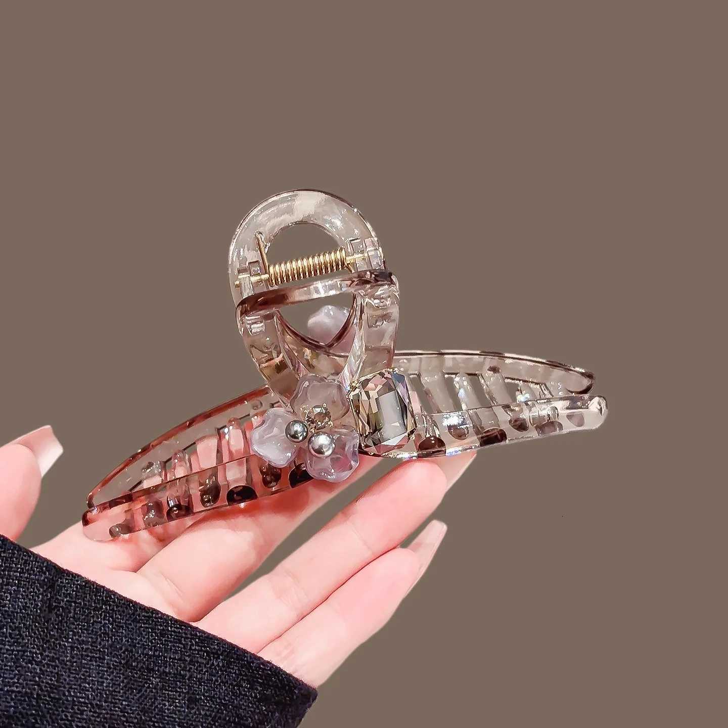 Korean Style Crystal Pearl Flower Hair Clip Highend Large Size Acrylic Hair Grip Womens Back of Head Fashion Hair ClawW254021