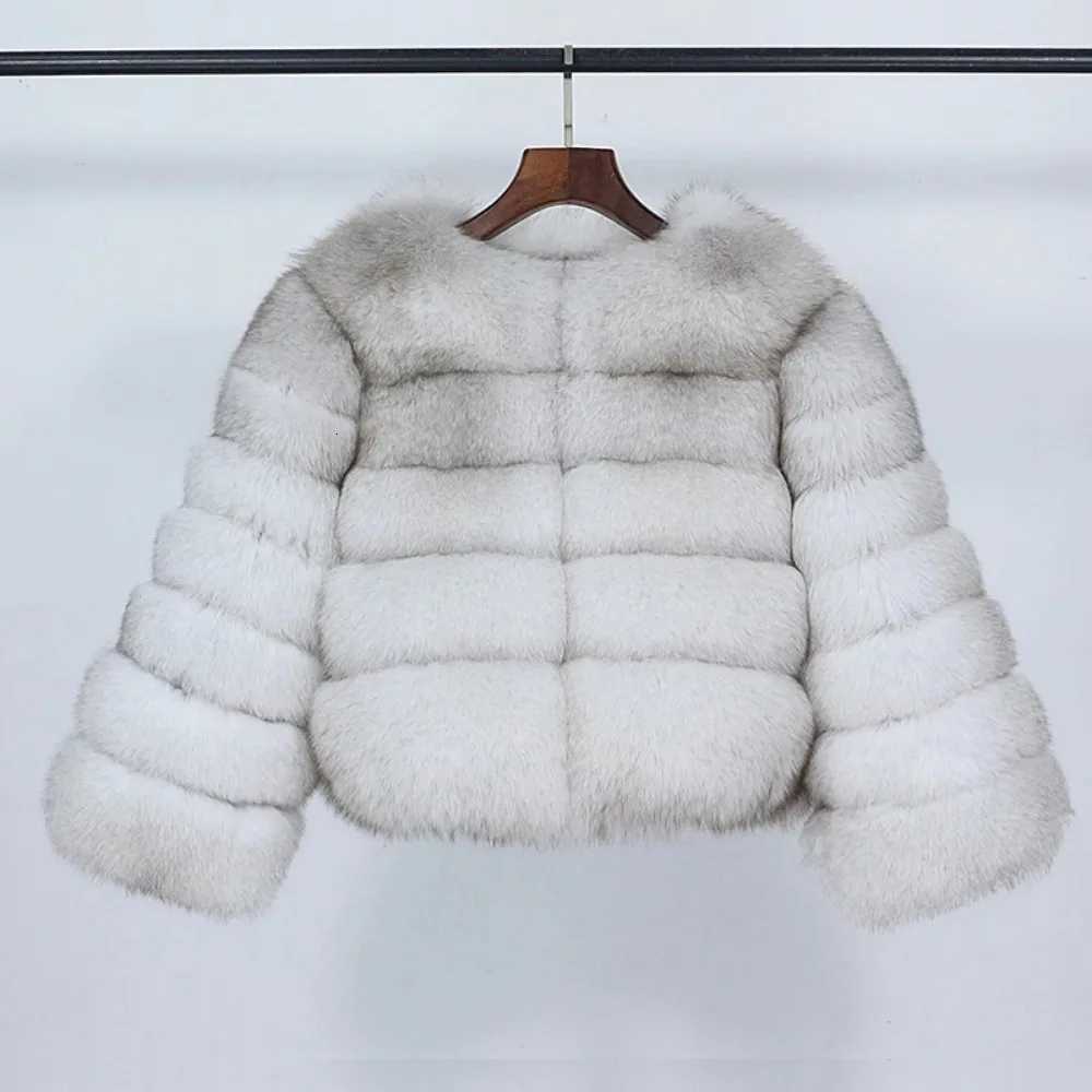 2023 Real Fox Fur Coat Winter Jacket Women Natural Fox Fur Raccoon Outerwear Oneck Thick Warm Luxury Female Plus Size1 Y251105