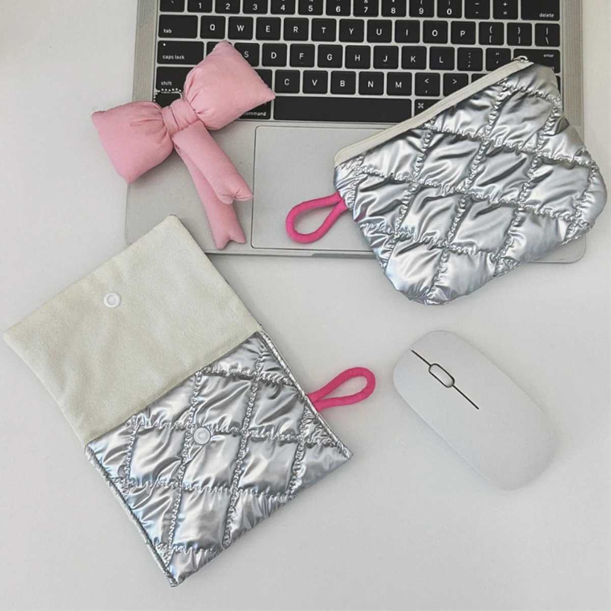 Silver Lingge Bow Pattern Coin Purses Small Canvas Coin Wallet Lady Girls Earphone Coin Key Money Storage Bag Zipper PouchW251021