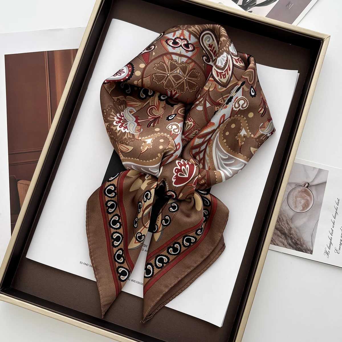 Spring Summer Lotus Print Satin Scarf Square Neckerchi for Wen Wrap Fashion Decorative Accory BandanaW251021