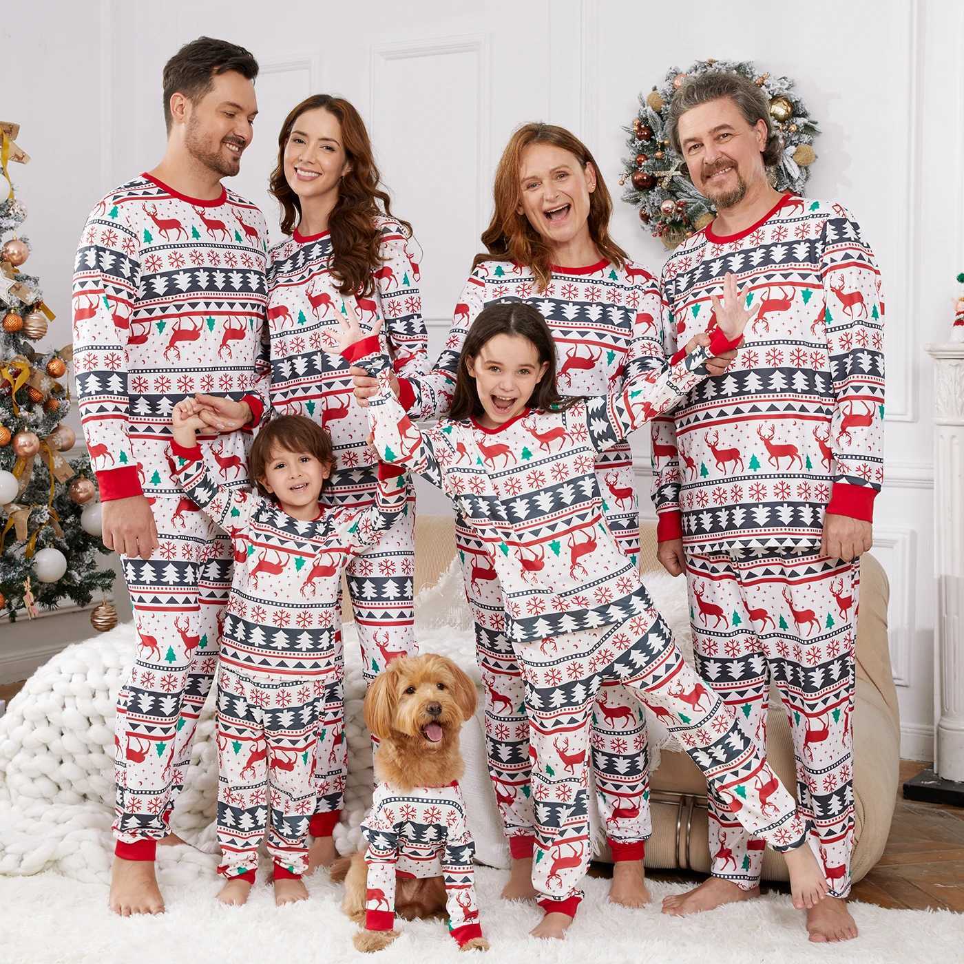 Family Christmas Pajamas Full Body Reindeer Print Long Sleeve Matching Sleepwear Set L251021VLZK