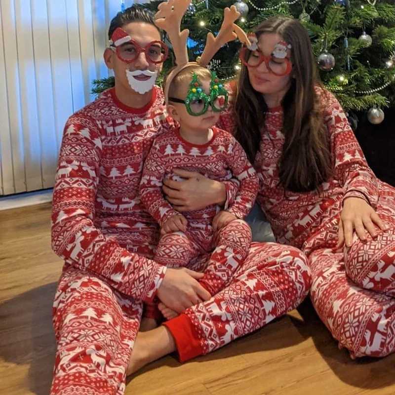 Xmas Look Family Matching Outfits Mom Dad Kids Pajamas Set Christmas TreeElk Print 2 Pieces Suit BabyDog Romper Pjs Loungewear L2510213WVY