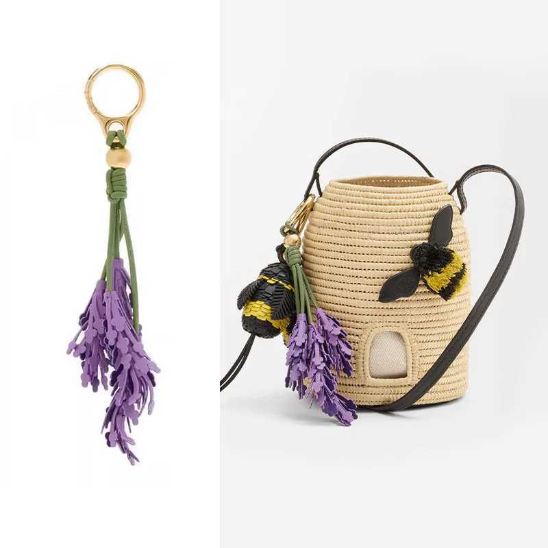 Fruit Flower Charm Keychain Mulberry Strawberry Tomato Pea Insect Chamomile Tulip Tree Key Bag Accessories J251121