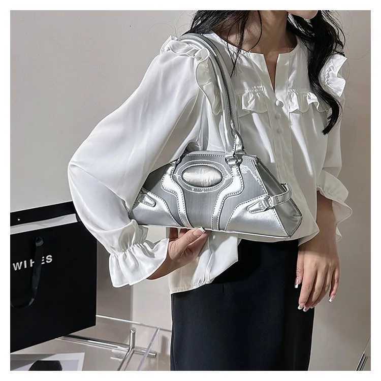 JIADERDI Sweet Cool Shoulder Designer Bag Women 2023 New Spring High Street Solid Handbags Female Casual Sliver Y2k Bags Ladies Z251018