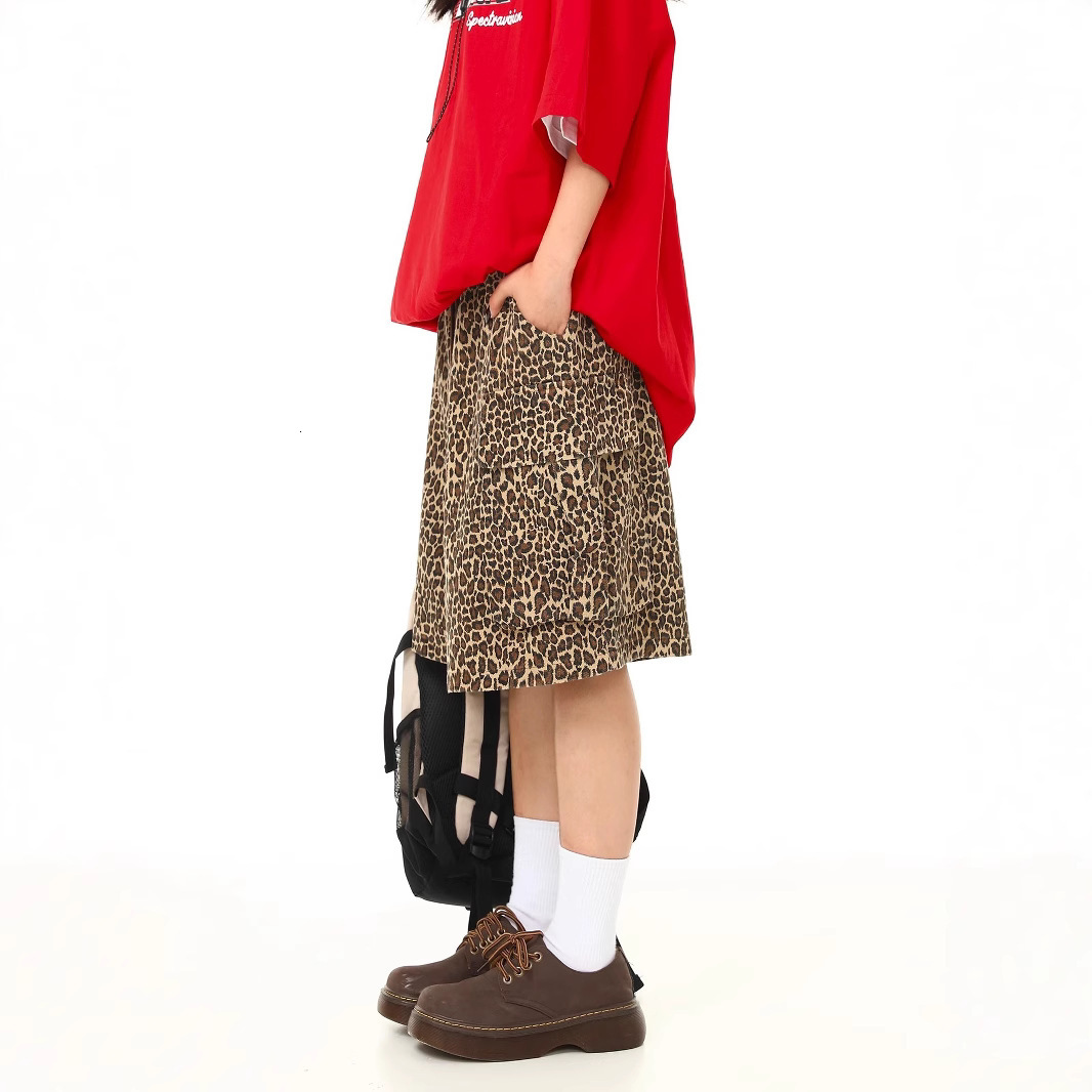 2025 Luxury Pants Printed Designer's New Autumn/Winter Pants Casual Women's Shorts Summer New Loose Multi Pocket Wide Leg Pentagonal Pants