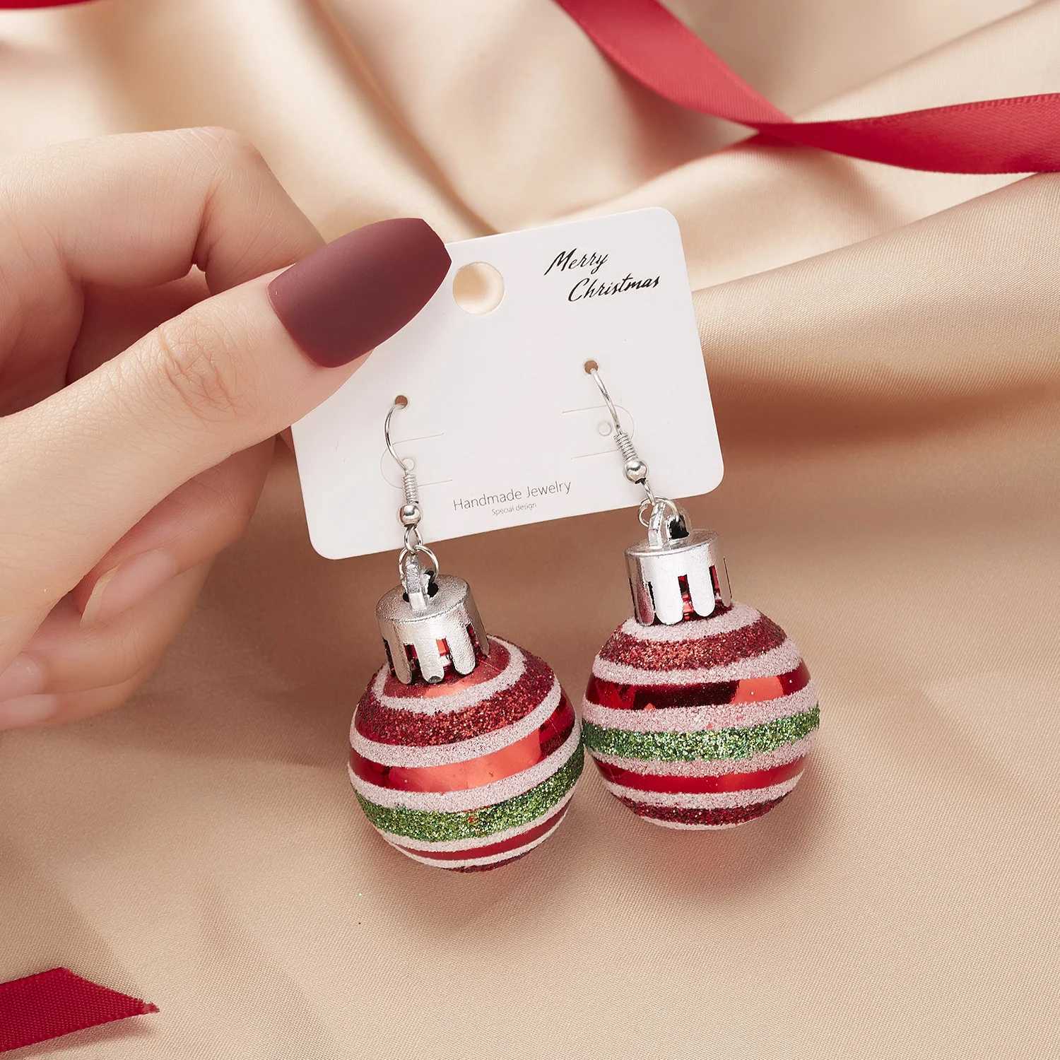 Fashion Christmas Earrings 2024 New Creative Christmas Bulb Drop Earrings For Women Christmas Gift Colorful Ball Dangle Earrings J251021