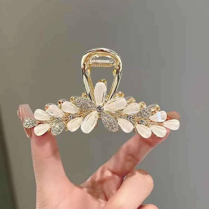 Korean Style Rhinestone Glaze Flower Hair Clip Large Hair Grip Highend Womens Back of Head Hair Claw Fashion Hear AccessoriesW254021