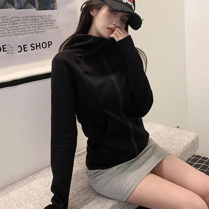 Gray Zipper Hooded Sweatshirt Women Korean Slim Fit Cardigan Long Sleeve Coat Woman Solid Pockets Sports Hoodies Jacket 251017