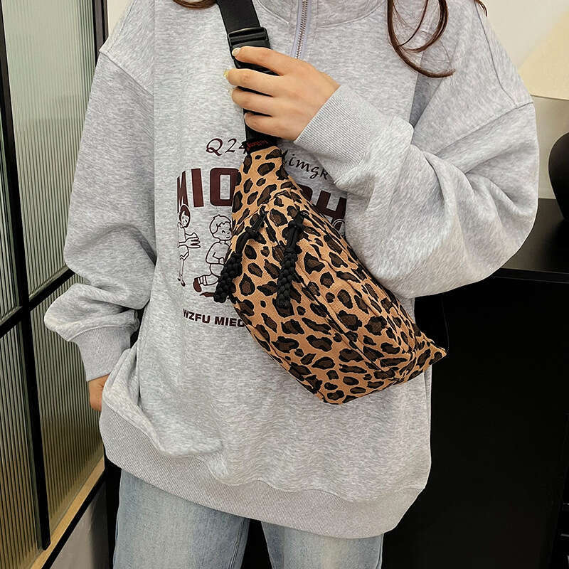 New Leopard Print Women's Chest Fashionable Large Capacity Single Shoulder Crossbody Trendy Outdoor Sports Portable Waist Bag