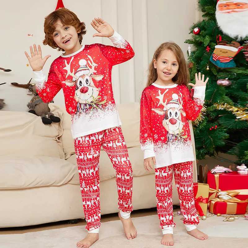 Christmas Pajama Set Family Matching Nightwear Couples Daughter Daddy Son Mother Kids Reindeer Printed Long Sleeved Xmas Clothes L25102125OP