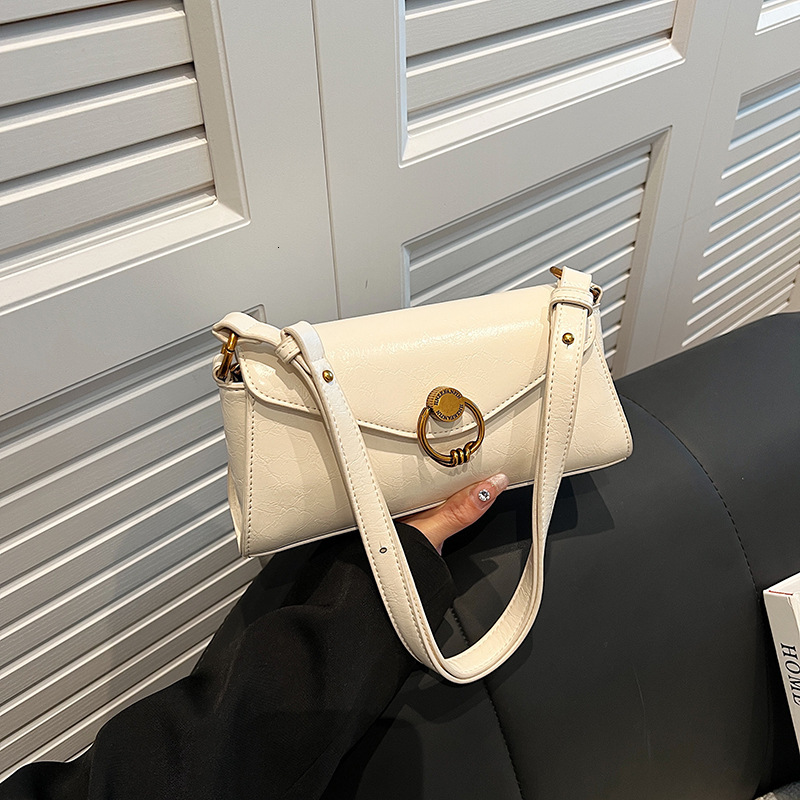 Autumn and Winter New Fashionable Women's Shoulder Bag New Texture Designer Bag Underarm Bag Retro Style Commuter Minimalist Small Square Bag