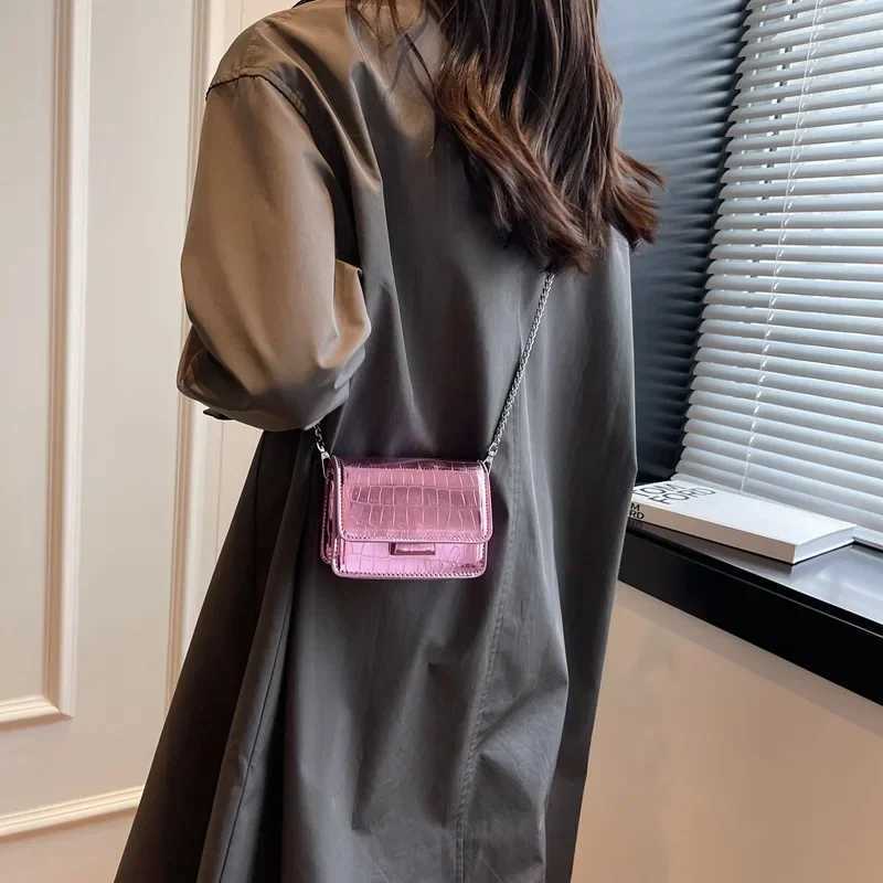 Vintage Women Silver Chic Crossbody Bag Luxury Designer Small Shoulder Bags Fashion Gold Mini Square Cute Pu Leather HandbagXJ251021