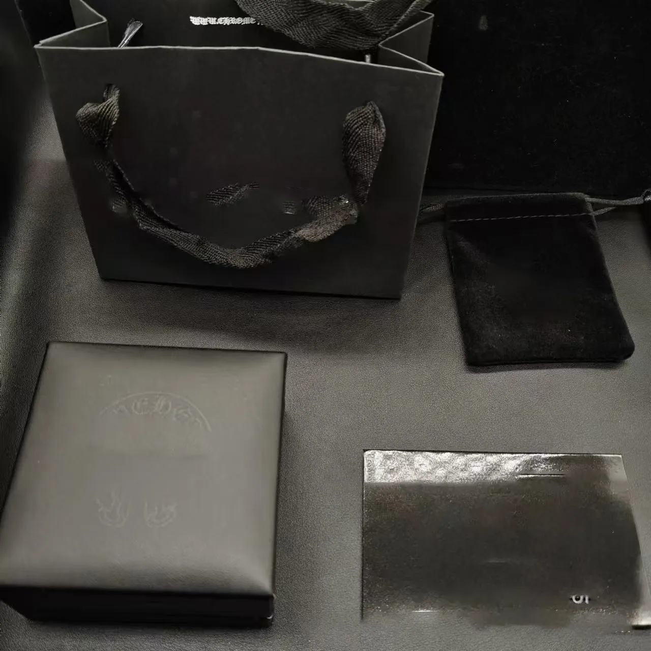 chrome Necklace Bold Letter Cross Women chromes Necklaces Designer Brand Flower Pendant Chain Men chromed Jewelry Necklace AwD1