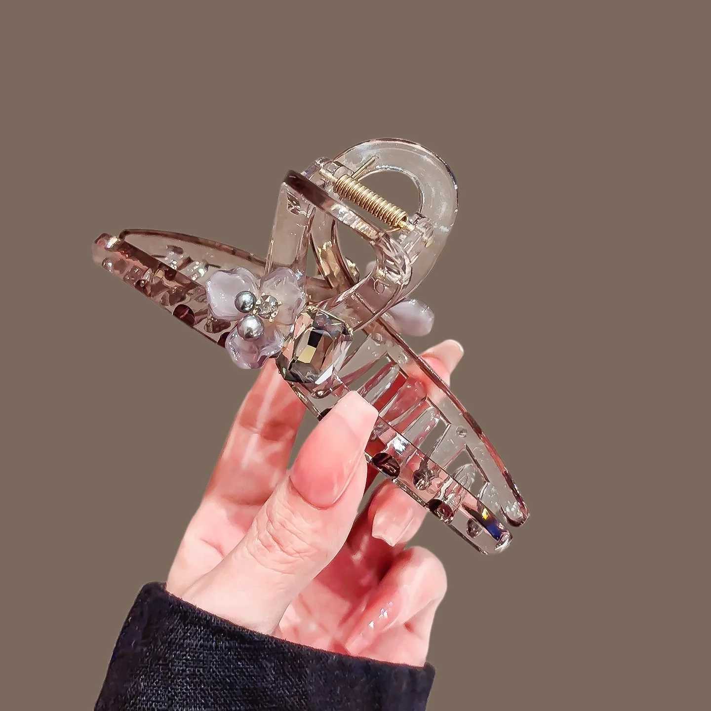 Korean Style Crystal Pearl Flower Hair Clip Highend Large Size Acrylic Hair Grip Womens Back of Head Fashion Hair ClawW254021